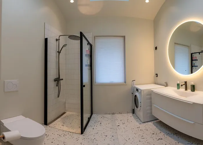 Superior With Private Lofoten Nyaraló *